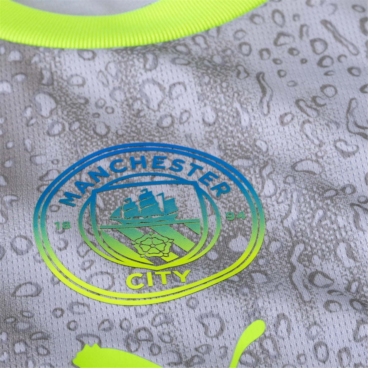 Puma Men's Manchester City Foden Third Jersey w/ EPL + No Room For Racism Patches 25/26 (Cool Weather/Pro Green)