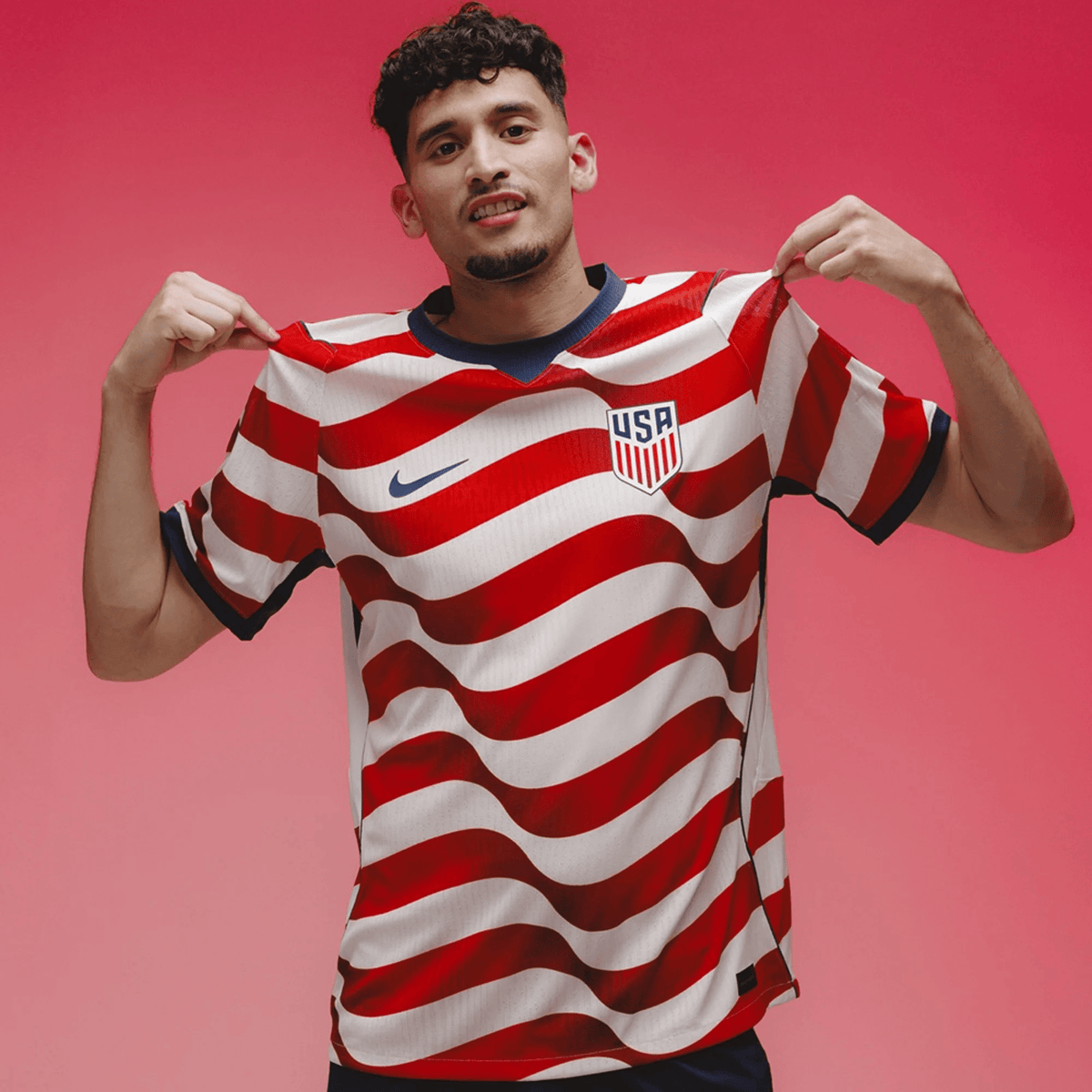 Nike Mens Aaronson United States Match Authentic Home Jersey 2026 (Sail/Midnight Navy)